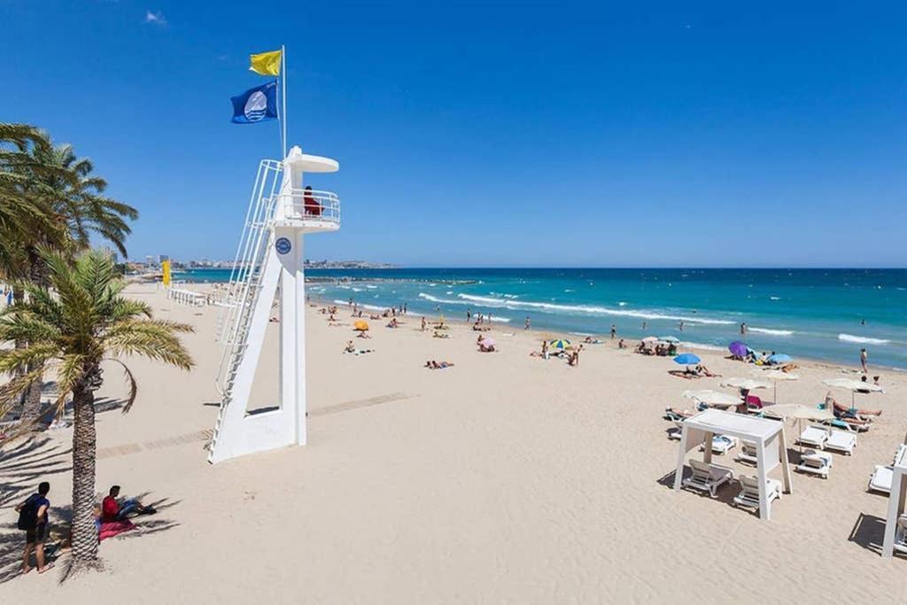 Apartamento De Diseno Centrico 5 Min Playa Alicante Kültér fotó